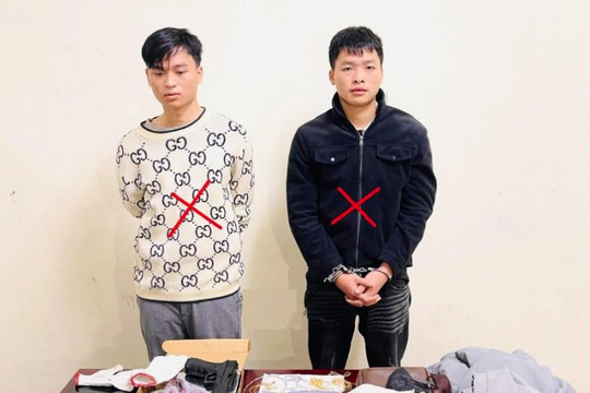 Ninh Bình: Bắt giữ 2 nghi phạm cướp tiệm vàng Hồng Ngát sau 40 giờ gây án
