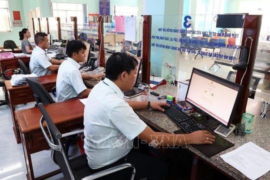 Không tham gia cấp ủy xã mới có được bảo lưu phụ cấp?