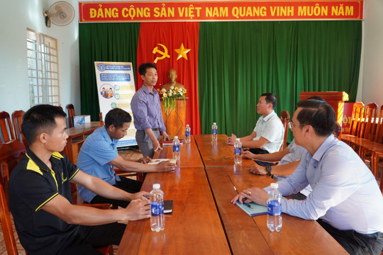 Nam Gia Nghĩa nâng cao chất lượng sinh hoạt chi bộ