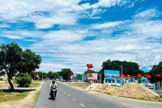 A New Spring in Ethnic Minority Regions