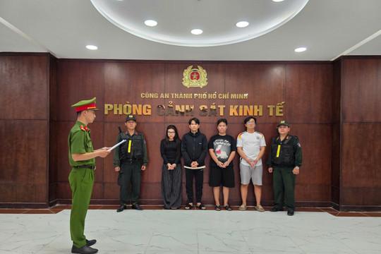 Công an TP.HCM khởi tố đường dây buôn bán khí cười thu lợi hàng trăm triệu đồng
