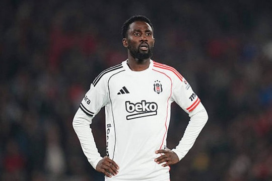 MU vồ hụt Wilfred Ndidi: Bài toán tuyến giữa và nước đi của Michael Carrick