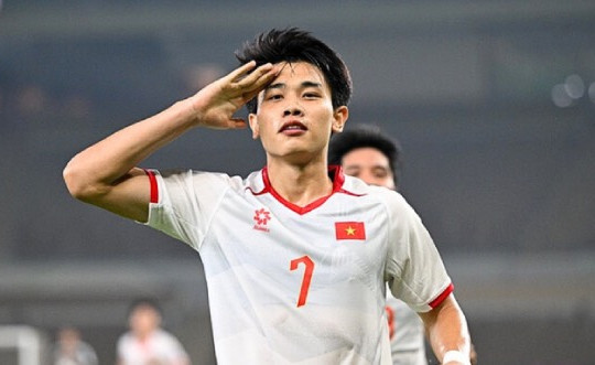 Nguyễn Đình Bắc chạm mốc 9,3 tỷ đồng sau danh hiệu Vua phá lưới U23 châu Á