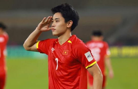 Nguyễn Đình Bắc và bài toán xuất ngoại: Tìm lối đi riêng để tránh vết xe đổ của đàn anh