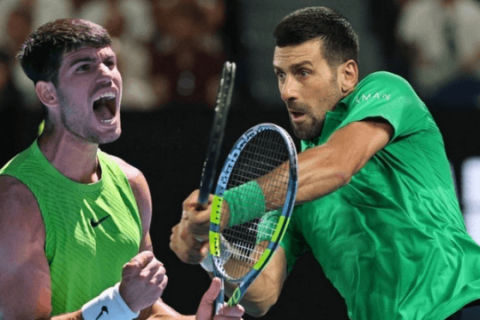 Carlos Alcaraz lột xác cú giao bóng tại Australian Open 2026: Tinh hoa từ Novak Djokovic