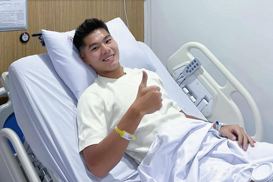 Trung vệ Nguyễn Hiểu Minh phẫu thuật thành công và lời tri ân xúc động
