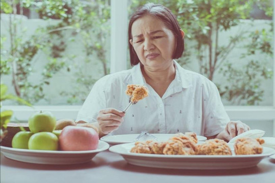 Mẹ tôi đeo hàm giả 15 năm - Những điều con cái thường bỏ quên