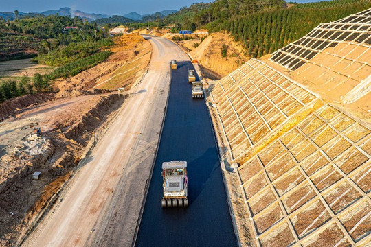 Gỡ nút thắt mặt bằng cho cao tốc Hữu Nghị - Chi Lăng và Đồng Đăng - Trà Lĩnh
