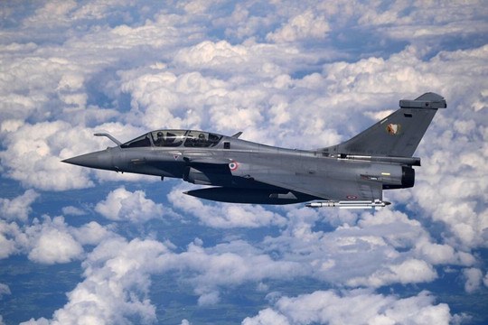 Indonesia tiếp nhận lô máy bay chiến đấu Rafale đầu tiên trong hợp đồng 8,1 tỷ USD