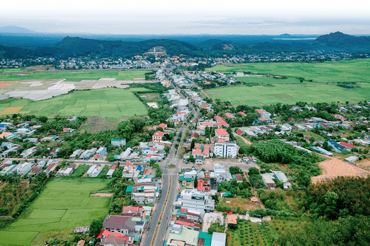 Tánh Linh vững tin bước vào năm mới