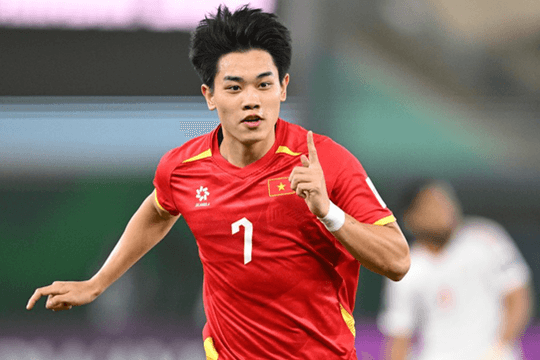 Đình Bắc lập kỷ lục 6 danh hiệu cá nhân tại VCK U23 châu Á 2026