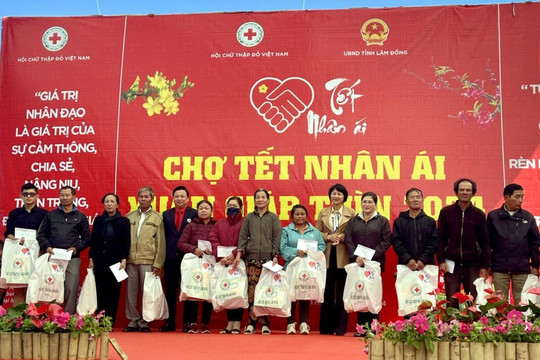 Tết Nhân ái đong đầy yêu thương
