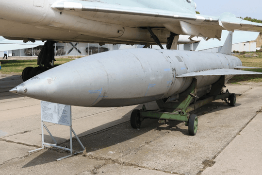 Phân tích sức mạnh tên lửa Kh-32 Nga và bài toán phòng không của Ukraine