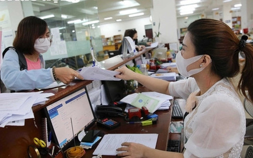 Thành tích để xét nâng lương trước hạn được tính từ ngày nào?