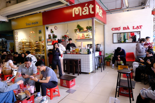 Không gian mới ở chợ Đà Lạt thu hút du khách