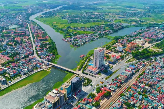 Ninh Bình hướng tới thành phố trực thuộc Trung ương với mô hình đô thị di sản
