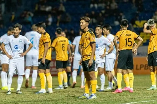 CLB Thanh Hóa bên bờ vực giải thể: Cuộc tháo chạy hàng loạt và nỗi lo xóa sổ khỏi V-League