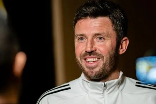 MU và bài học Ole Gunnar Solskjaer: Lý do Michael Carrick chưa được bổ nhiệm chính thức