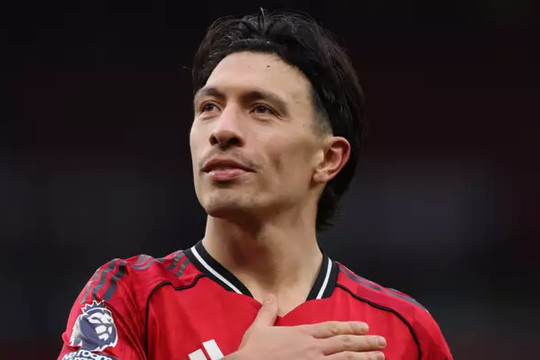 Lisandro Martinez: Linh hồn trong cuộc phục hưng của Man Utd thời Michael Carrick