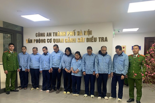 Hà Nội: Khởi tố 9 bị can lập hệ thống công ty ma chiếm đoạt 318 tỷ đồng của ngân hàng