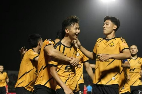 Địa chấn V-League: Thanh Hóa và SLNA thắng sốc giữa cuộc khủng hoảng tài chính