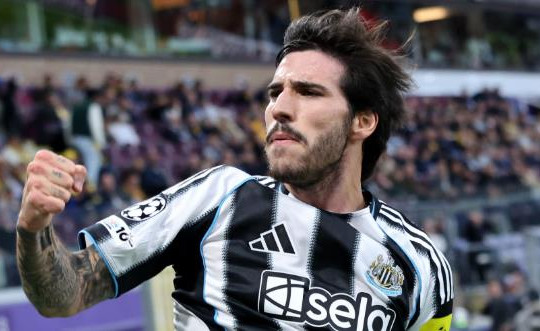 Man Utd nhắm Sandro Tonali giá 100 triệu bảng, Man City quan tâm Dewsbury-Hall
