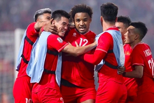 Tuyển Việt Nam sở hữu hỏa lực cực mạnh và biến động lớn tại V-League ngày 10/2