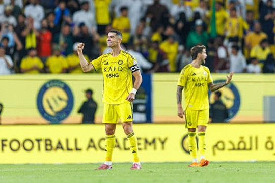 Cristiano Ronaldo và sự ám ảnh kiểm soát tại Al Nassr ở tuổi 41