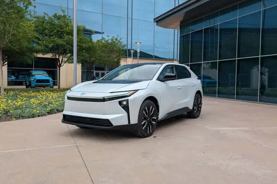 Toyota bZ 2026: Bước tiến chiến lược trong phân khúc SUV thuần điện