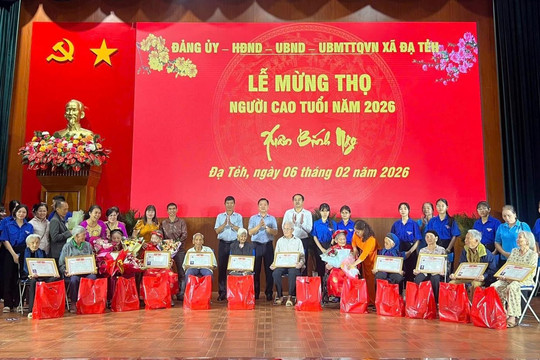 Đạ Tẻh lan tỏa Xuân yêu thương đến mọi nhà