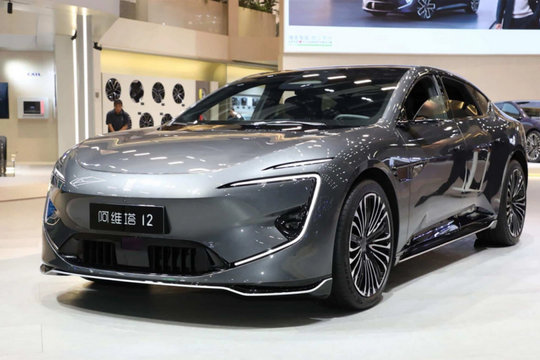 Avatr 12 2024: Sedan hạng sang từ Huawei và Changan lộ nội thất cùng công suất 969 mã lực