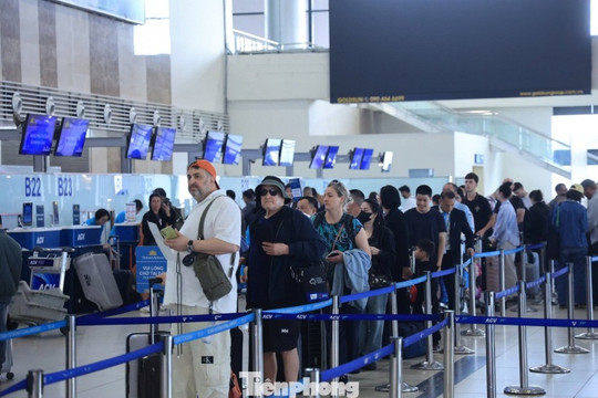 Chậm chuyến bay trên 3 giờ: Khách có quyền đòi hoàn tiền vé theo đề xuất mới