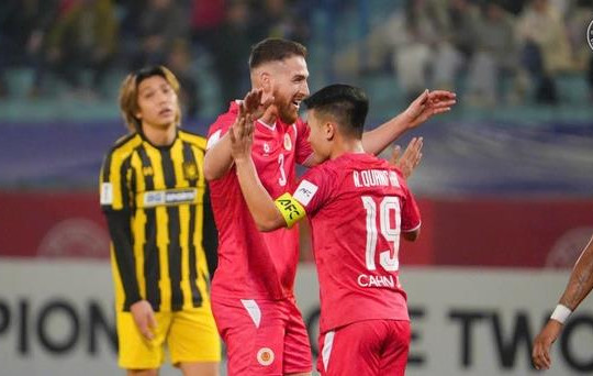 Quang Hải lập cú đúp giúp CAHN rộng cửa vào tứ kết AFC Champions League Two