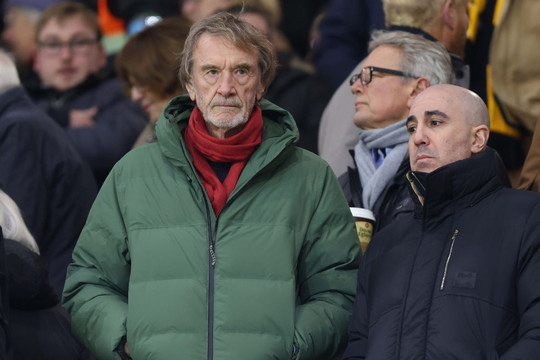 Sir Jim Ratcliffe và bài toán bản sắc tại MU: Khi tư duy tỷ phú đối đầu giá trị cốt lõi