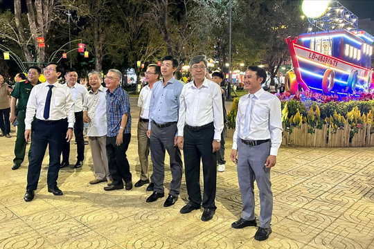 Phường Phú Thủy khai mạc Hội hoa Xuân Bính Ngọ 2026