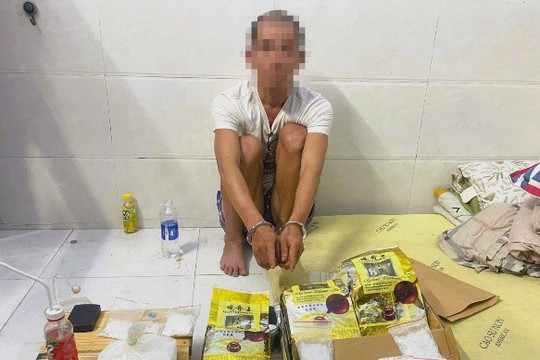 Đồng Nai triệt phá đường dây mua bán 20kg ma túy đá: Bắt giữ 11 đối tượng