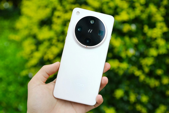 Cận cảnh cấu hình OPPO Find X9 Ultra: Pin 7.050 mAh cùng hệ thống camera zoom 10x