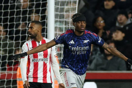Arsenal sảy chân tại Gtech Community: Noni Madueke nổ súng vẫn không thể khuất phục Brentford