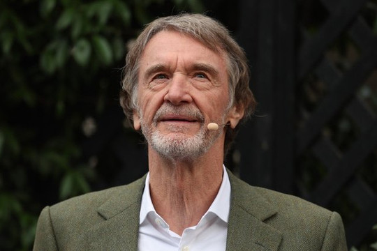 Sir Jim Ratcliffe gây bão dư luận: Man Utd đối mặt khủng hoảng nội bộ và nguy cơ đình trệ dự án sân vận động
