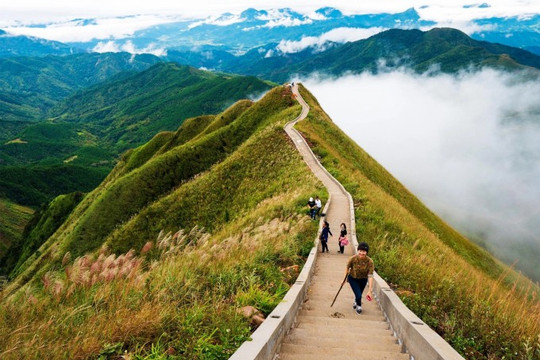 Du xuân miền Bắc: 3 hành trình trekking và nghỉ dưỡng lý tưởng cho người yêu vận động