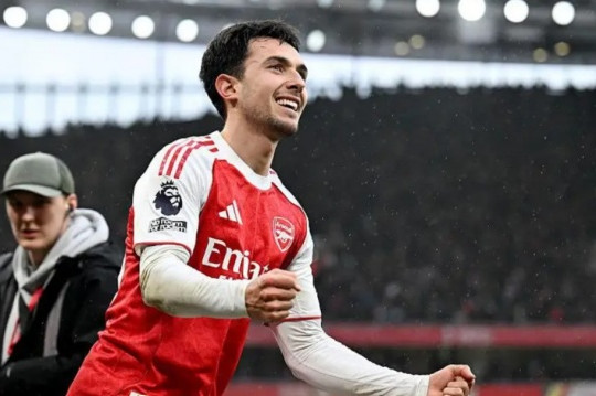 Martin Zubimendi: "Bộ não" đẳng cấp giúp Mikel Arteta nâng tầm hệ thống Arsenal