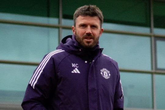 Man Utd và tương lai Michael Carrick: Sự tính toán của INEOS sau chuỗi 5 trận bất bại
