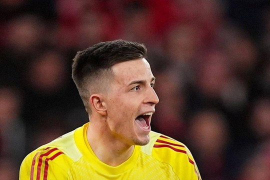 Anatoliy Trubin rực sáng: 'Lá chắn thép' của Benfica khiến Real Madrid nản lòng tại Da Luz