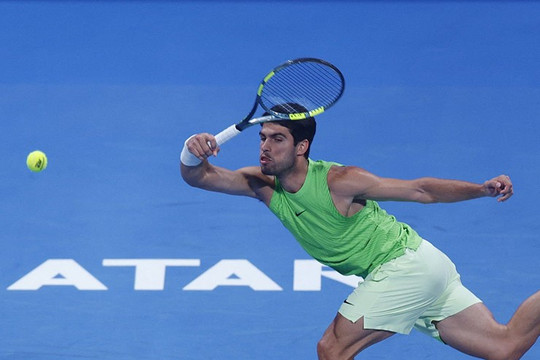 Carlos Alcaraz nhọc nhằn hạ Rinderknech: Bản lĩnh số 1 thế giới tại Qatar Open