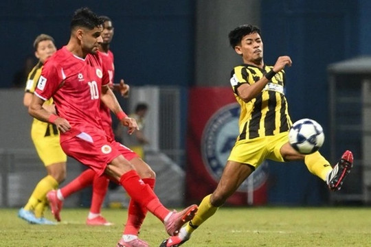 CLB CAHN lo ngại án treo giò của Leo Artur tại V-League sau tấm thẻ đỏ tại cúp C2 châu Á