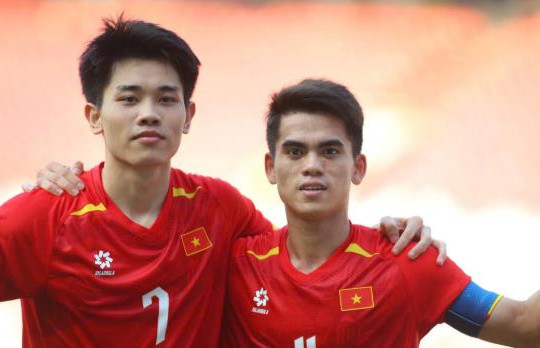 Đình Bắc và dàn sao U23 Việt Nam: Cuộc chiến sinh tồn tại V.League sau hào quang châu Á