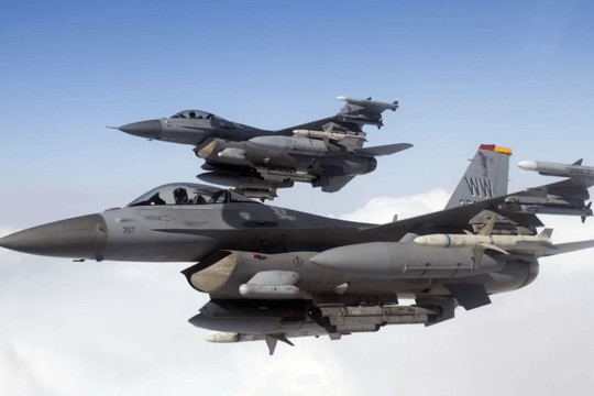 Mỹ triển khai 36 tiêm kích F-16CJ chuyên diệt radar tới Trung Đông áp sát Iran