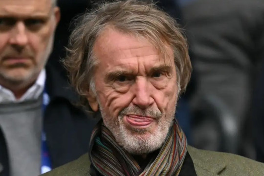 Sir Jim Ratcliffe và hai năm tại Man Utd: Từ kỳ vọng đến những sai lầm đắt giá 37 triệu bảng