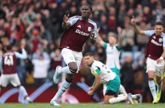 Manchester United nhắm Amadou Onana thay thế Casemiro: Quái thú tuyến giữa cho kỷ nguyên INEOS