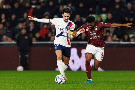 PSG vs Metz: Cơ hội vàng đòi lại ngôi đầu Ligue 1 tại pháo đài Parc des Princes
